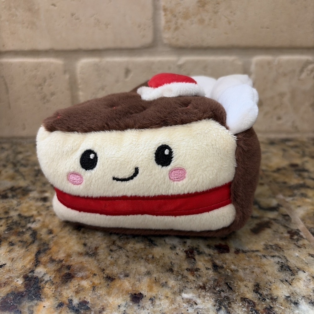 Cuddle Barn Love at First Bite Talking Cake Pie Dessert Stuffed Animal Plush Toy